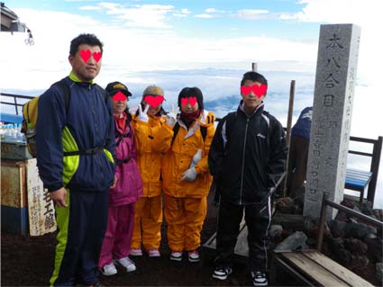 ハイエースで車中泊-富士登山